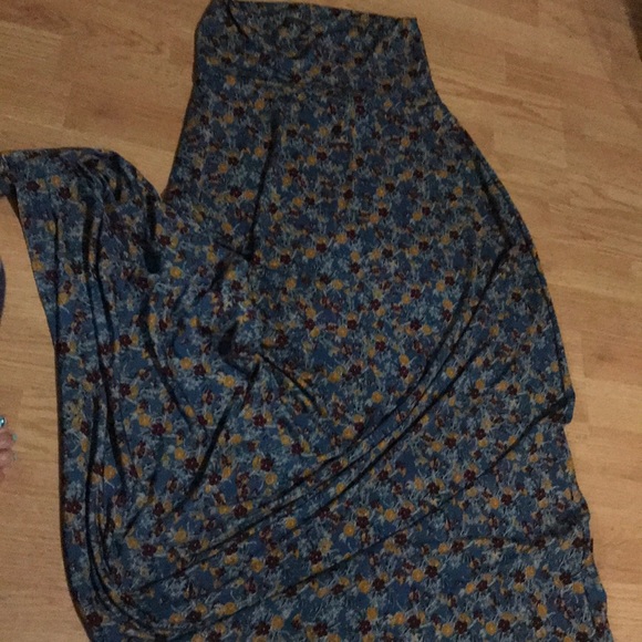 LuLaRoe Dresses & Skirts - Sz xs lularoe maxi euc